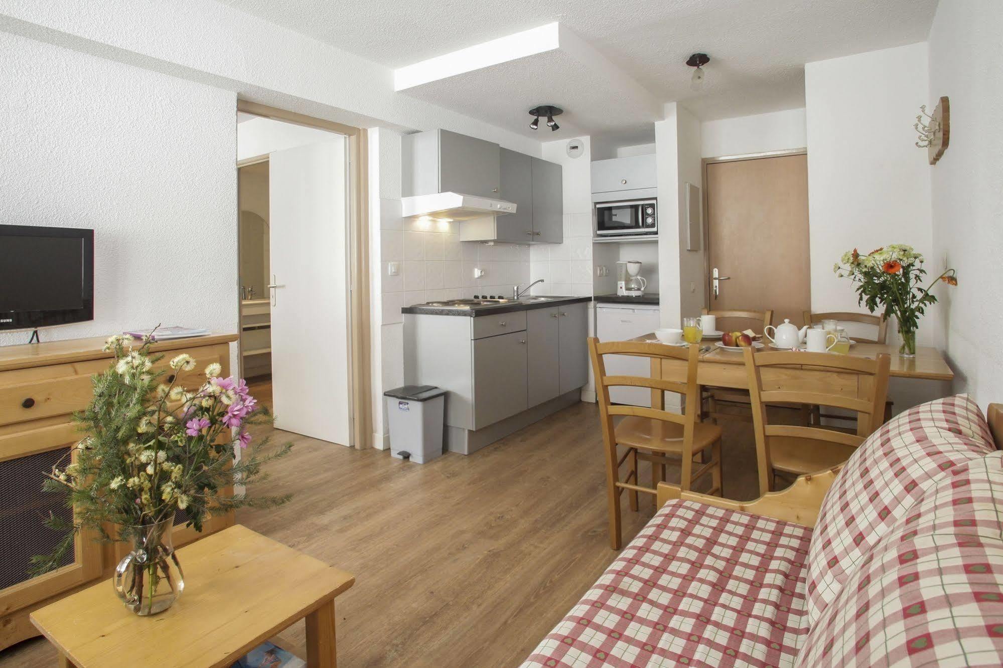 Residence Odalys Le Rond Point Des Pistes Тинь Экстерьер фото